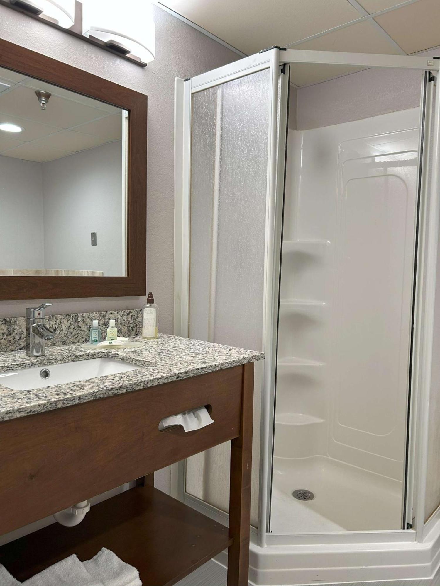 Quality Inn & Suites Tarboro - Kingsboro Ngoại thất bức ảnh